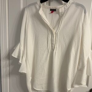 Vince Camuto Women's Cream Ruffle Blouse